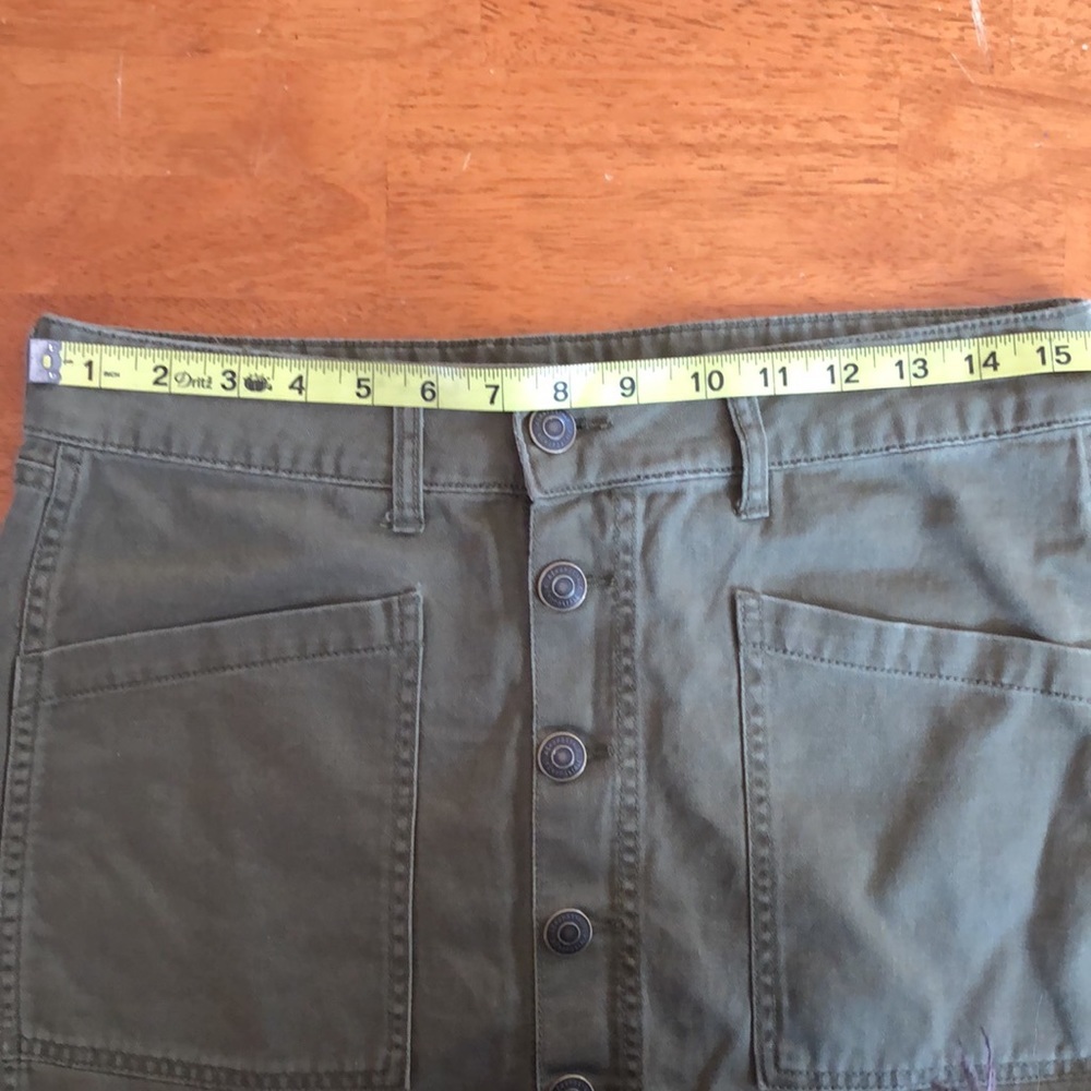 Aeropostale Army Green button up mini jean skirt w/front & back pockets Size 6 - Picture 6 of 8